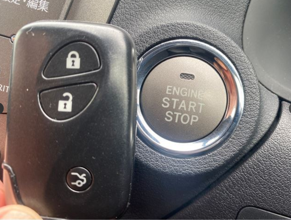 2012 LEXUS IS